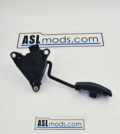 Genuine Nissan Patrol GU Throttle Pedal suit ZD30 CRD