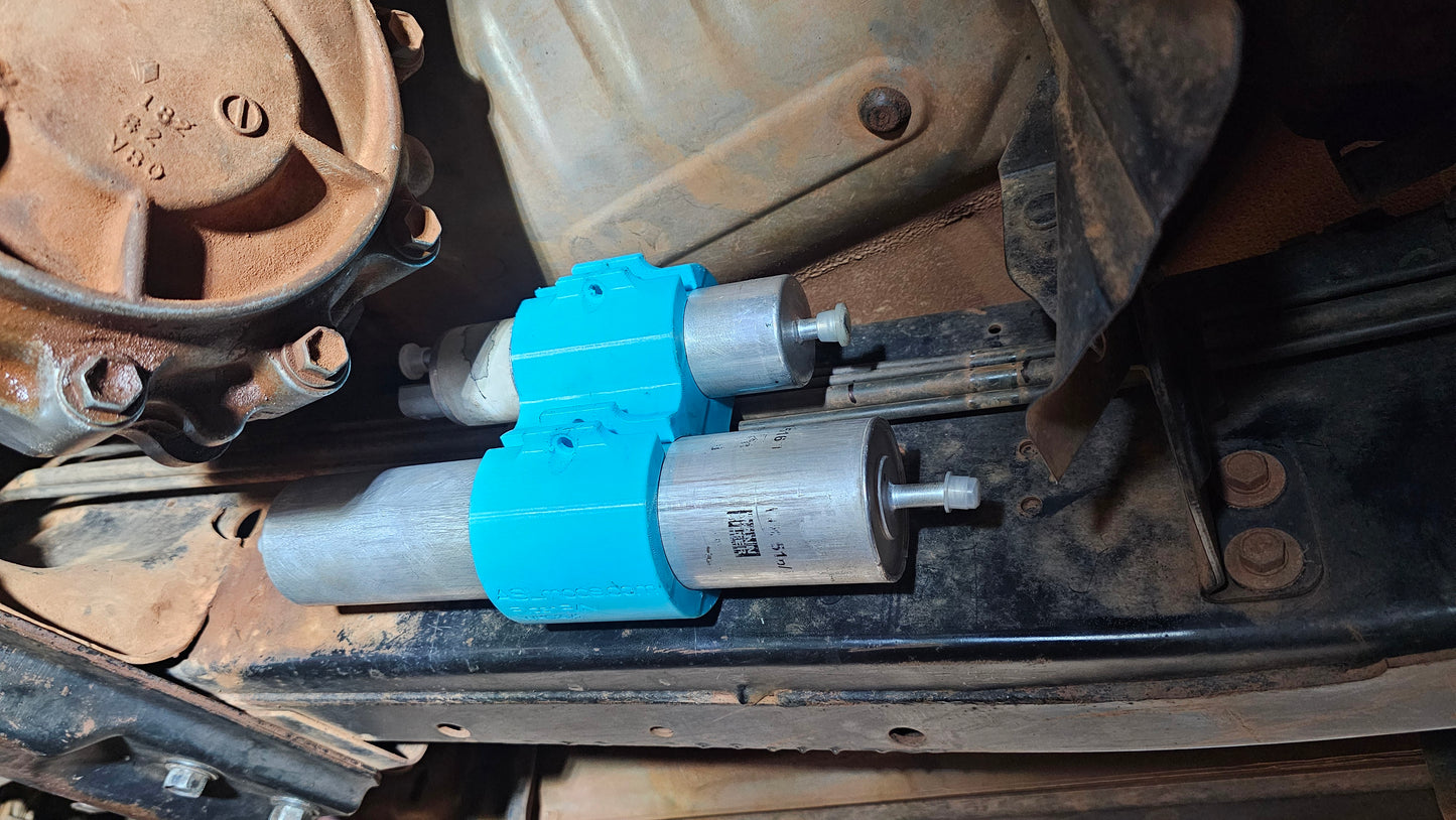 M57 fuel pump and filter mount